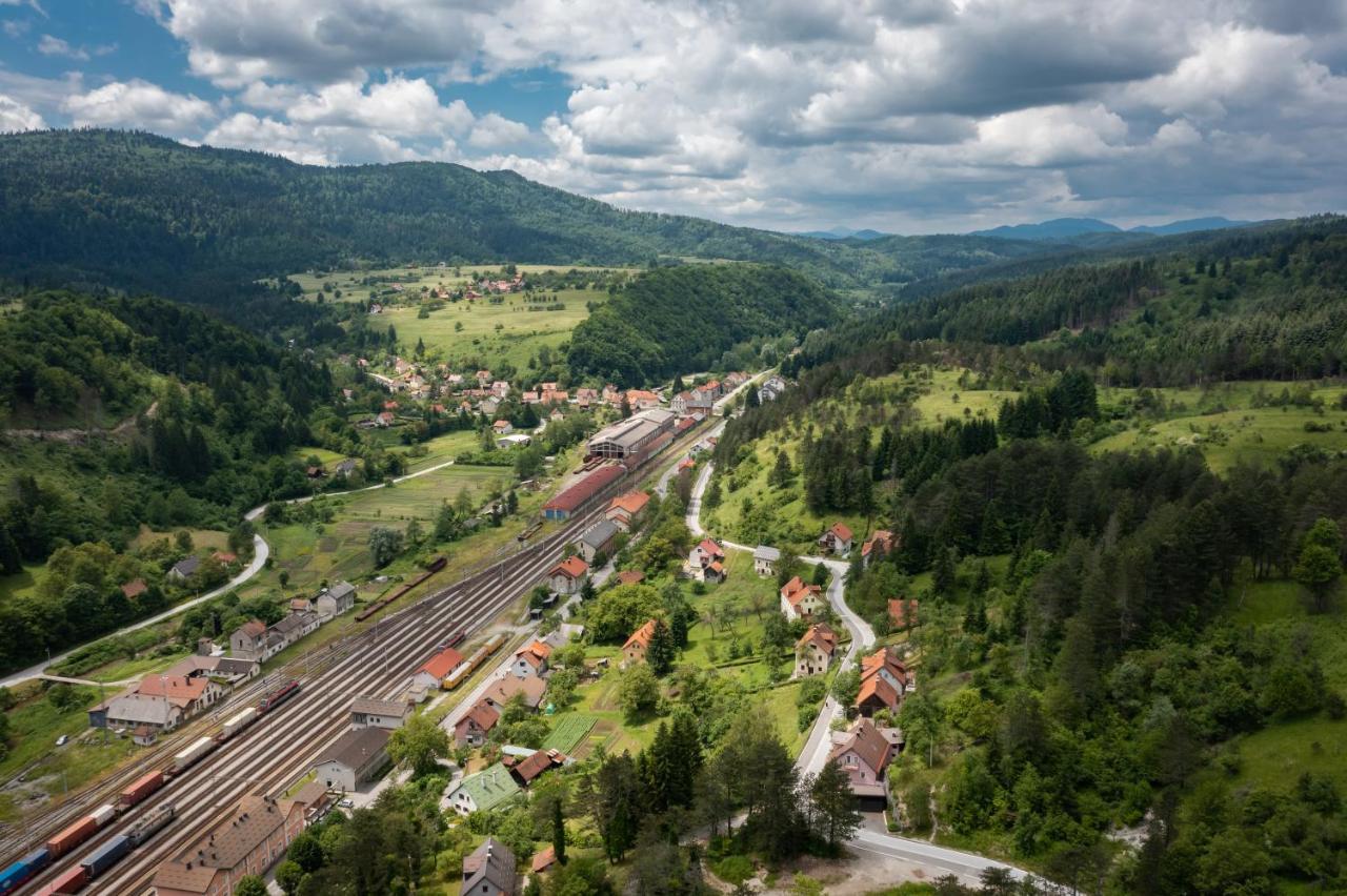 Dvije Lipe Lägenhet Moravice